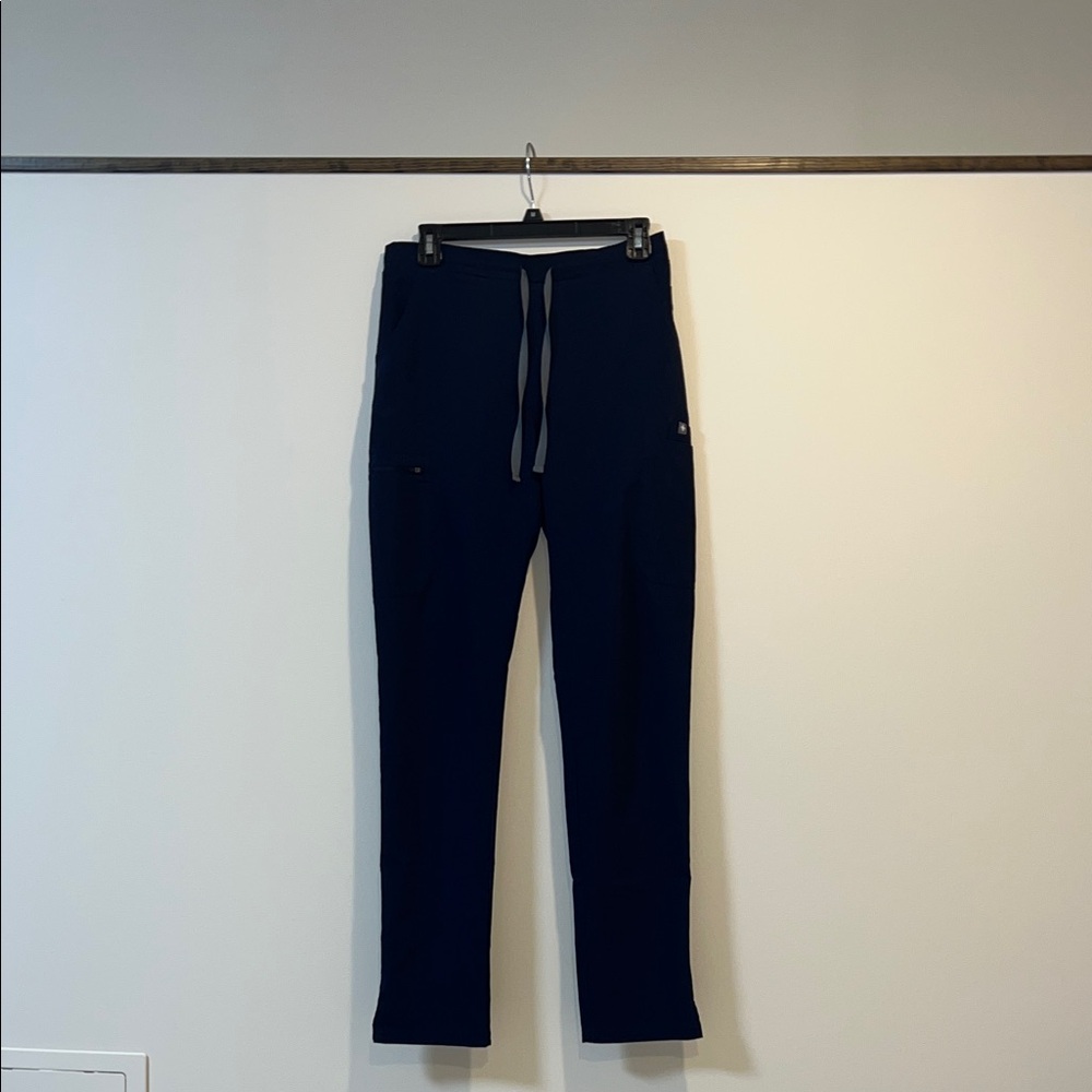 FIGS scrub pant